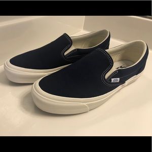 Vans Classic LX Canvas Slip On